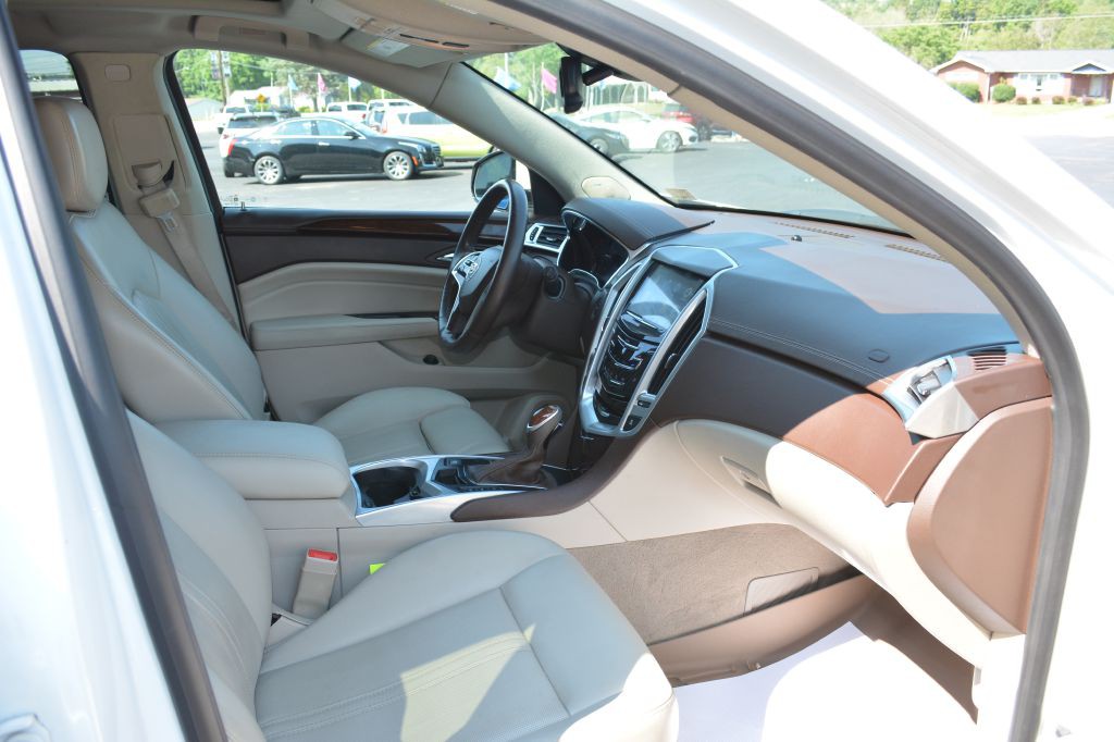 2016 Cadillac SRX Image 6
