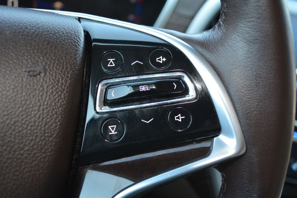 2016 Cadillac SRX Image 18