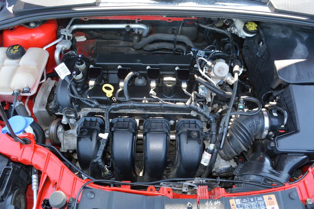 2016 Ford Focus Image 14