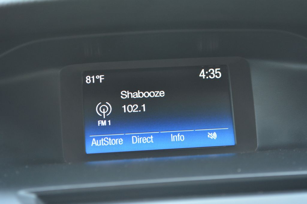 2016 Ford Focus Image 18