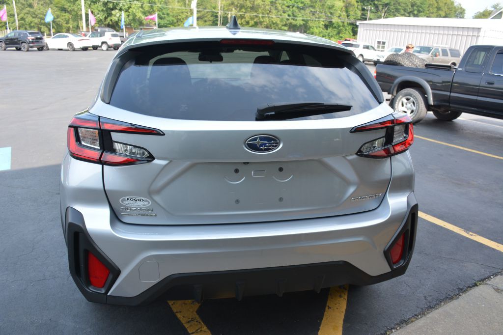 2024 Subaru Crosstrek Image 8