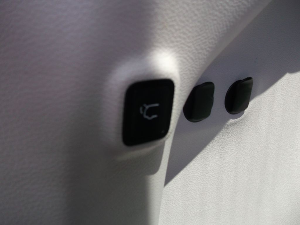 2021 Jeep Cherokee Image 9
