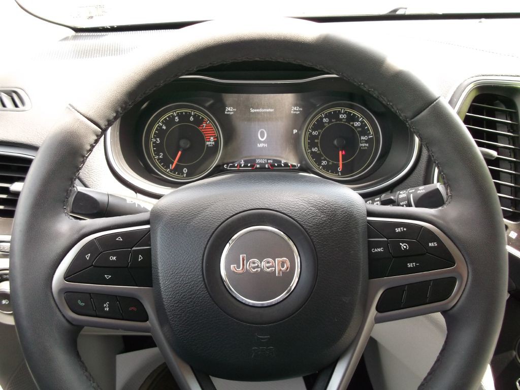 2021 Jeep Cherokee Image 15