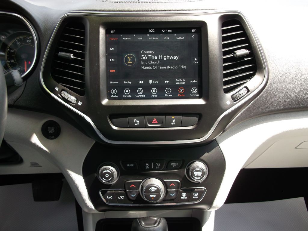 2021 Jeep Cherokee Image 16