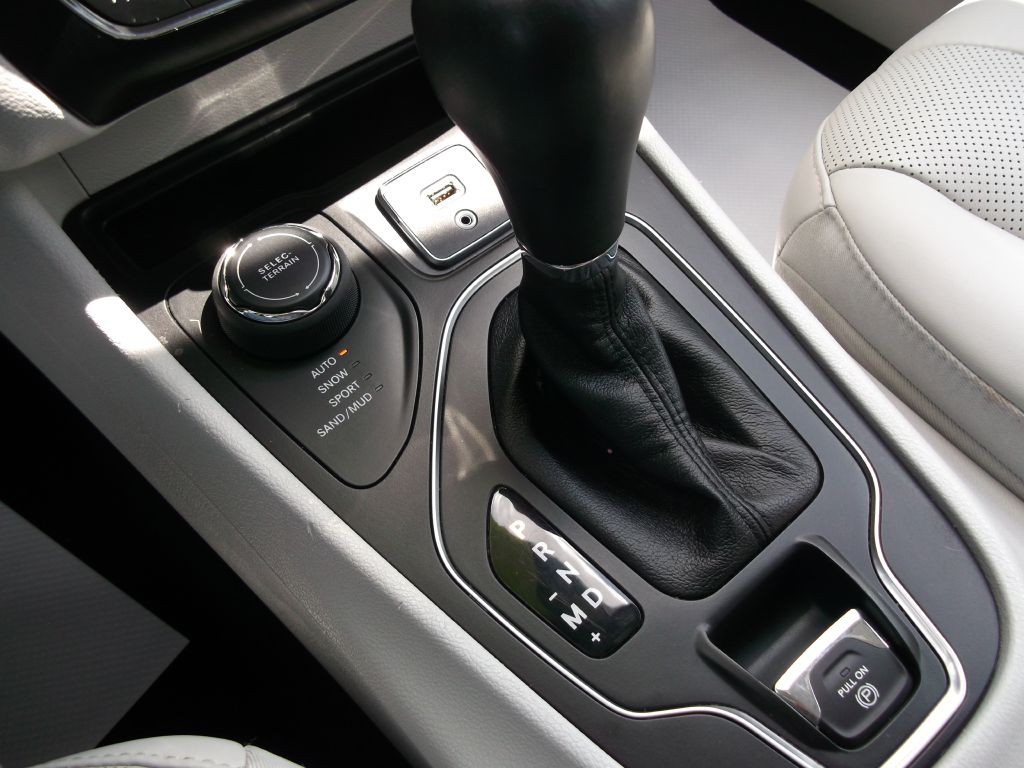 2021 Jeep Cherokee Image 18