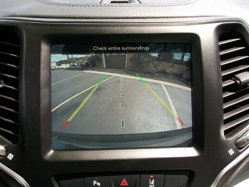 2021 Jeep Cherokee Image 19