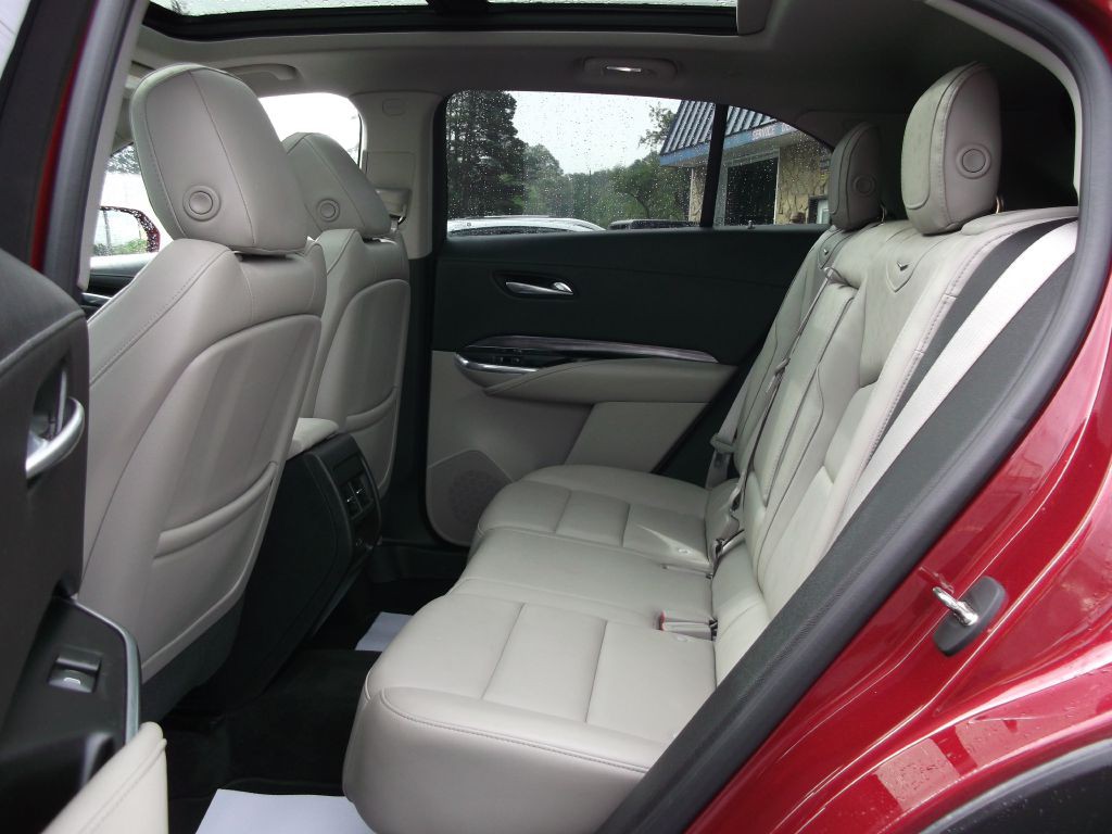 2019 Cadillac XT4 Image 8