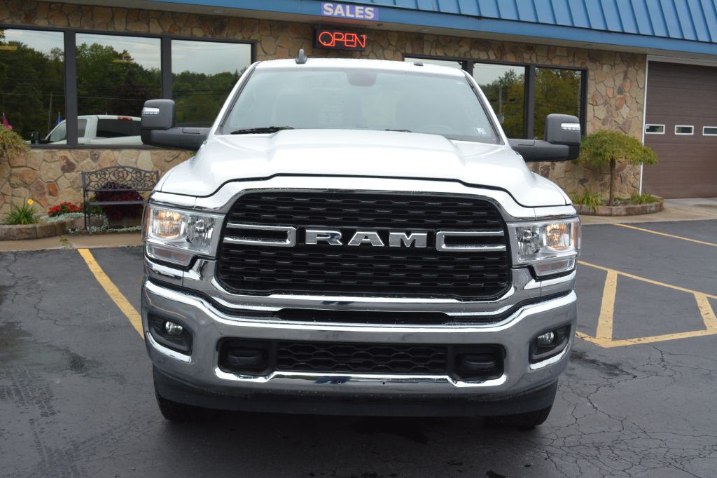 2024 RAM 2500 Image 2