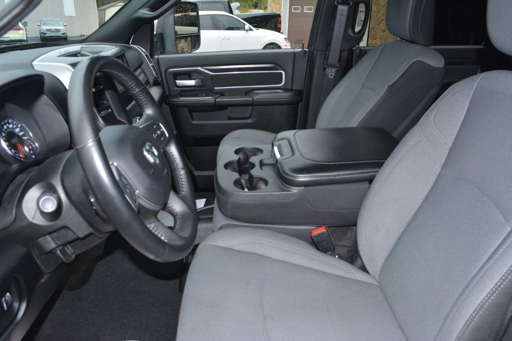 2024 RAM 2500 Image 12