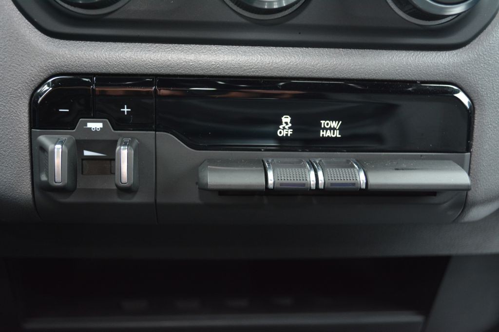 2024 RAM 2500 Image 20