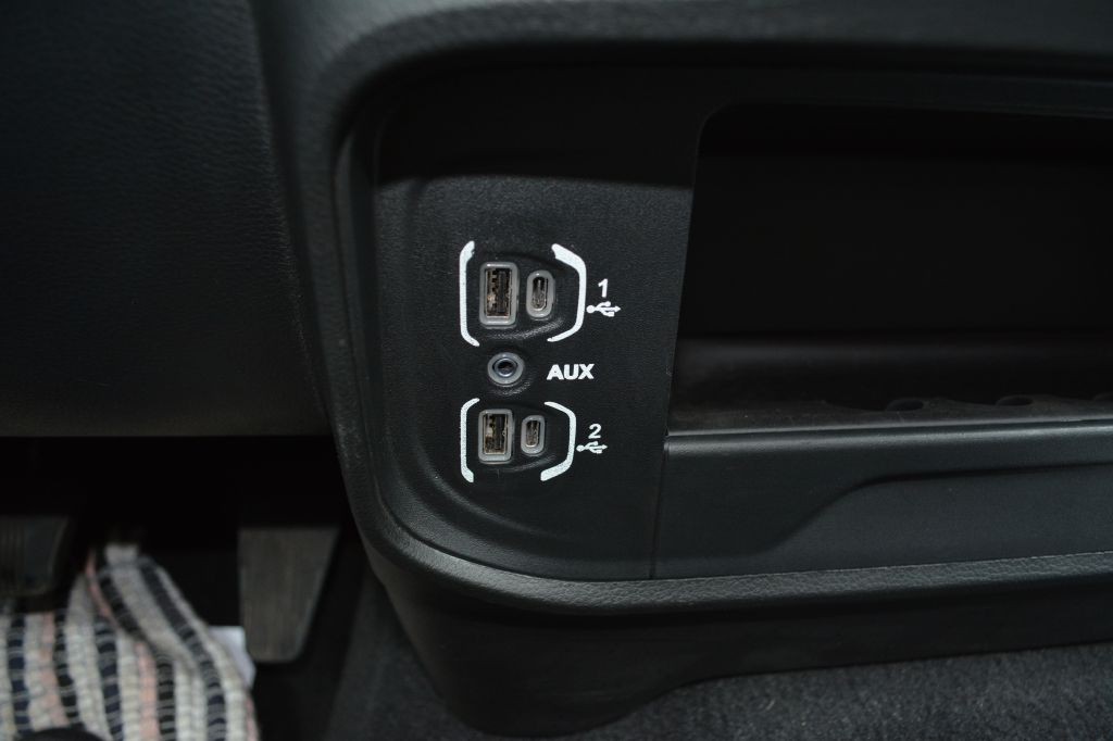 2024 RAM 2500 Image 21