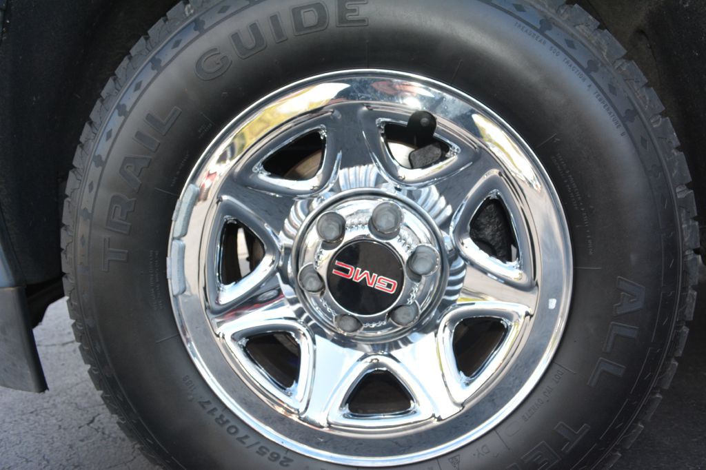2017 GMC Sierra Image 7