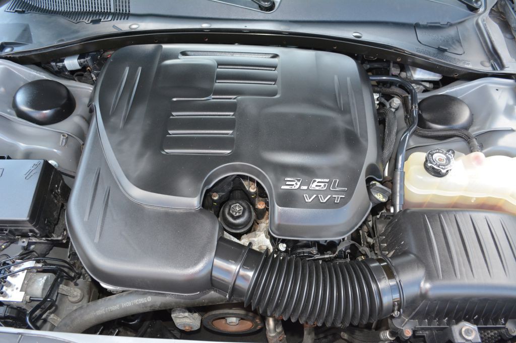 2019 Chrysler 300 Image 15
