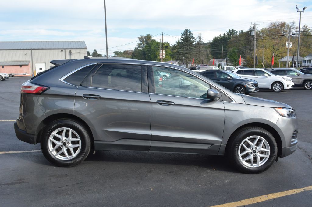 2024 Ford Edge Image 3