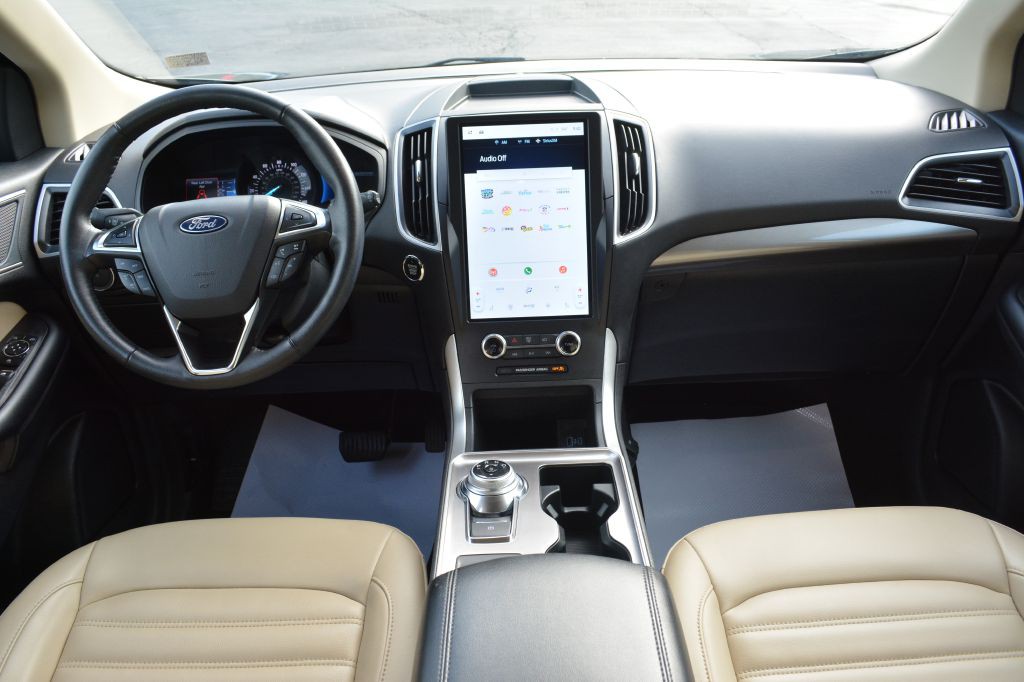 2024 Ford Edge Image 15