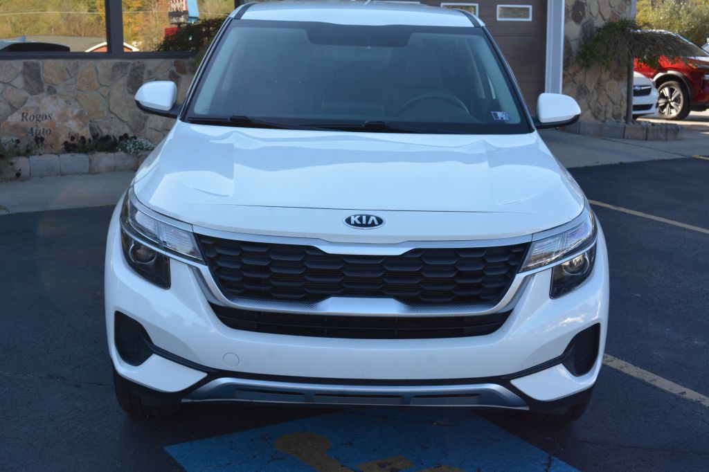 2021 Kia Seltos Image 2