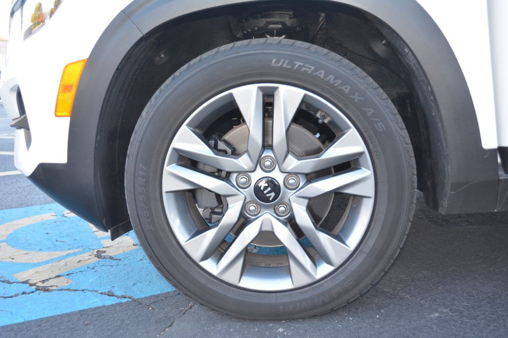 2021 Kia Seltos Image 7
