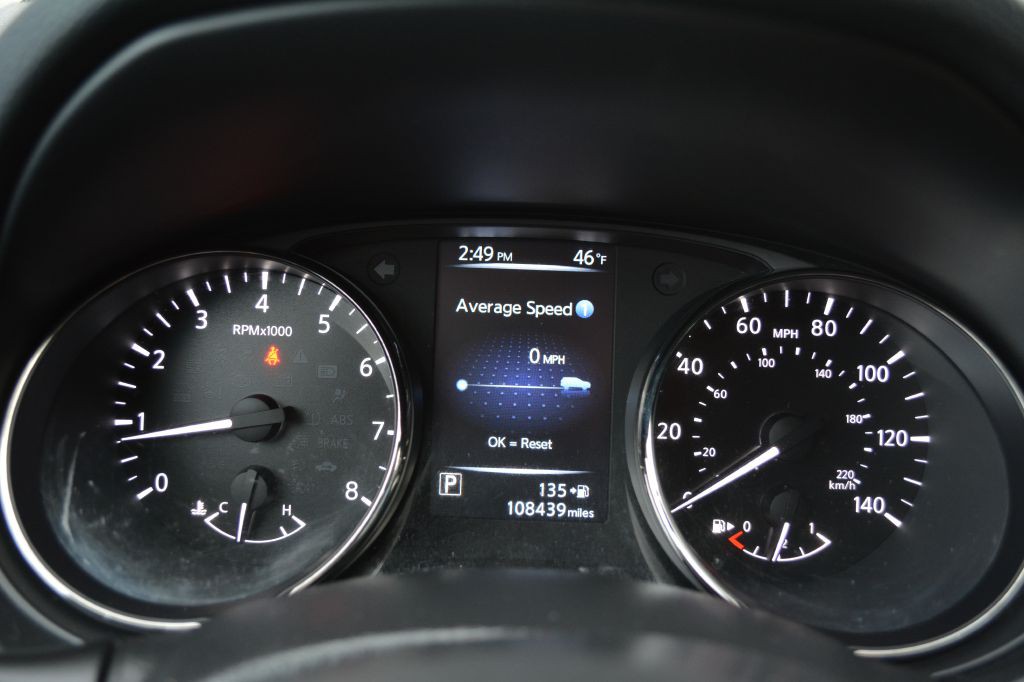 2017 Nissan Rogue Image 16