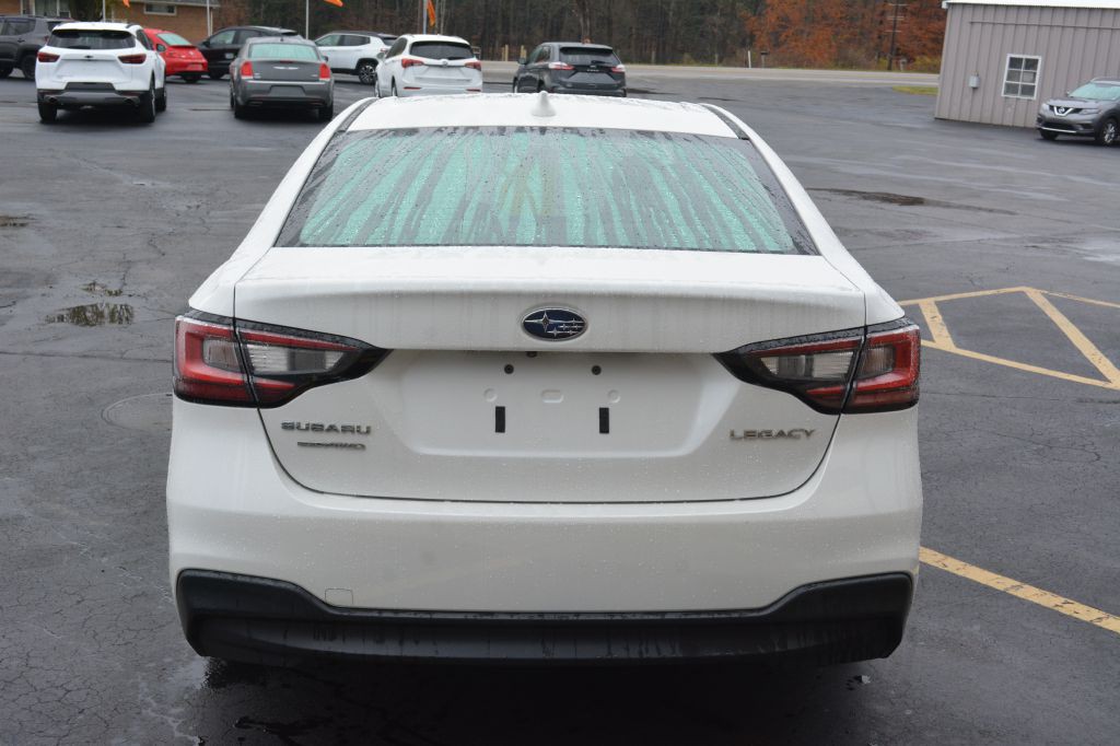 2022 Subaru Legacy Image 4