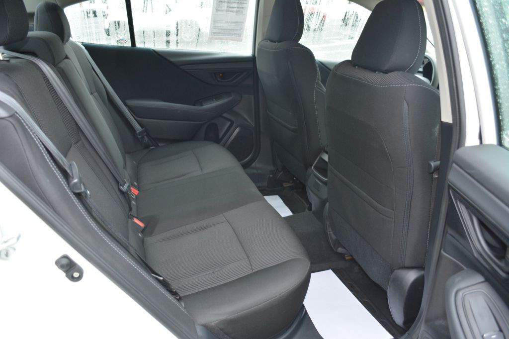 2022 Subaru Legacy Image 9