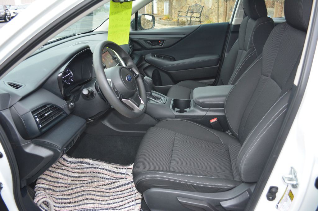 2022 Subaru Legacy Image 12