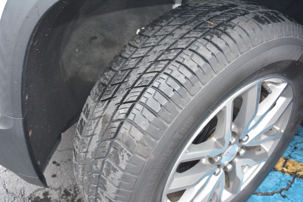 2018 GMC Acadia Image 6