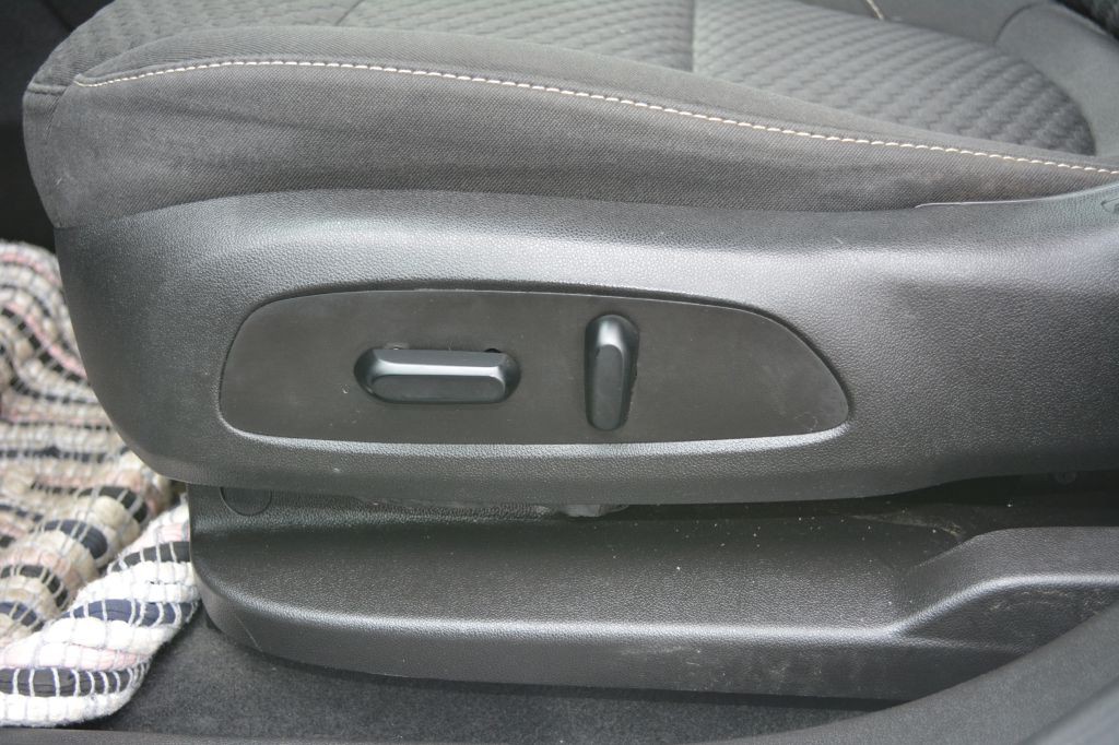 2018 GMC Acadia Image 13