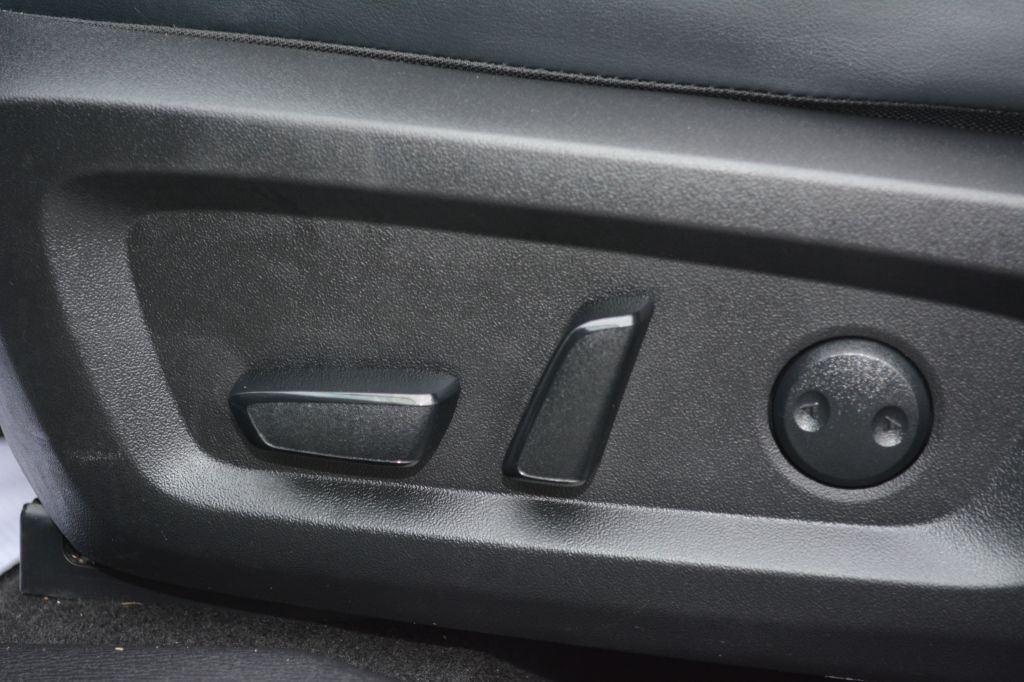 2024 Mitsubishi Outlander Image 13