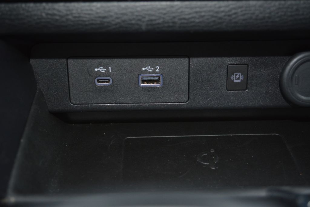 2024 Mitsubishi Outlander Image 22