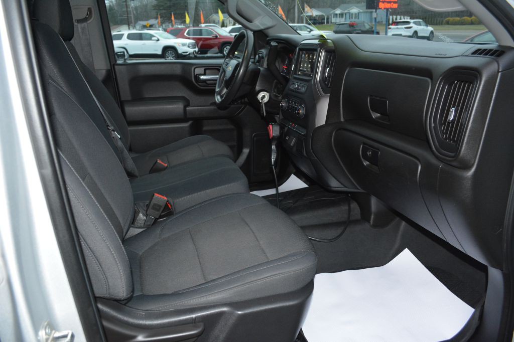 2019 Chevrolet Silverado 1500 Image 9