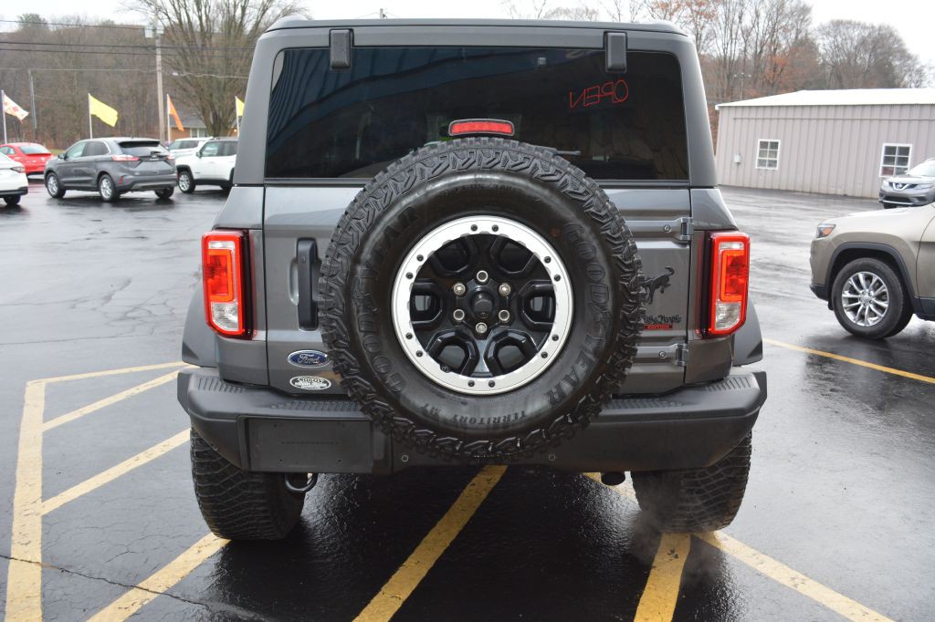 2023 Ford Bronco Image 4
