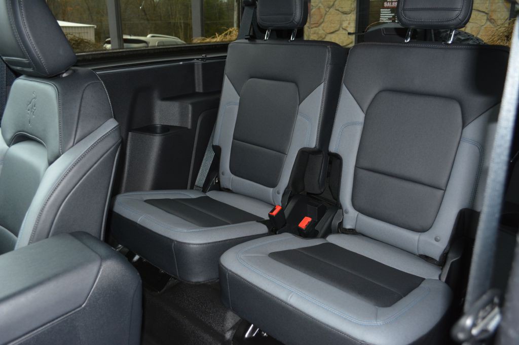 2023 Ford Bronco Image 11