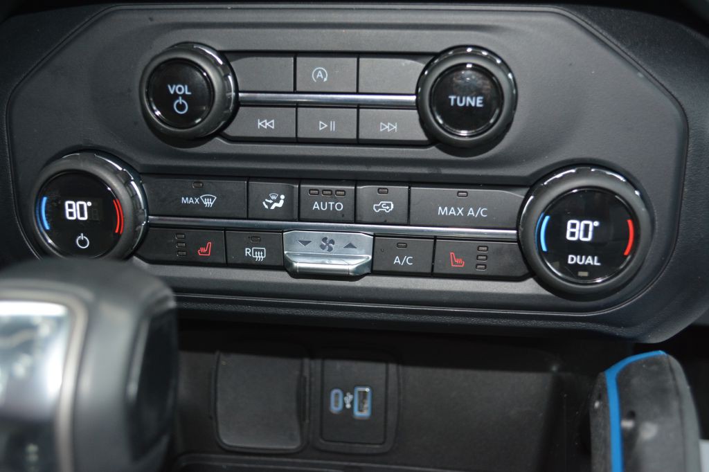 2023 Ford Bronco Image 19