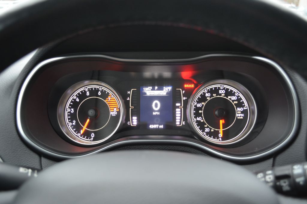 2020 Jeep Cherokee Image 16