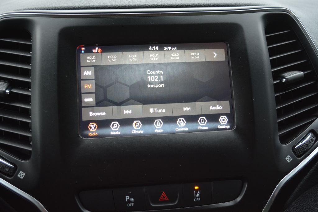 2020 Jeep Cherokee Image 19