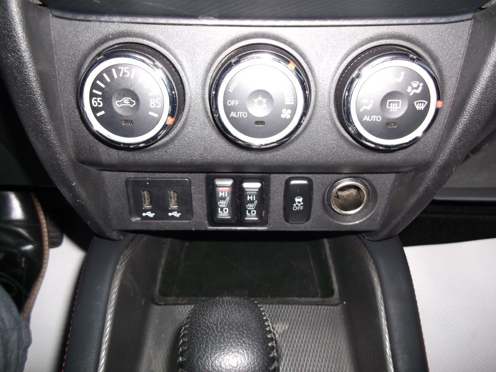 2018 Mitsubishi Outlander Image 20