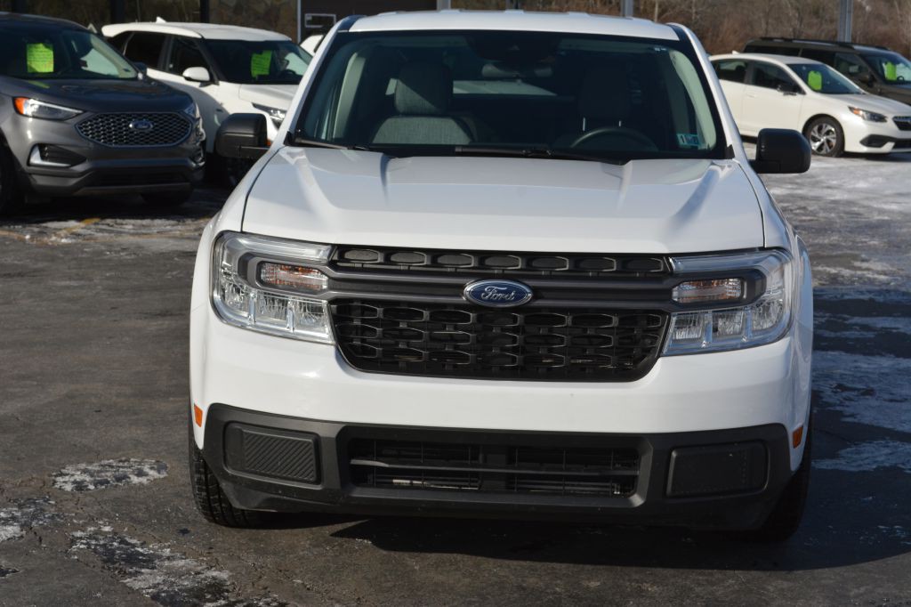 2023 Ford Maverick Image 2