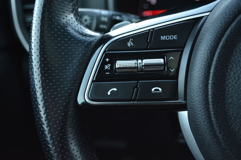 2021 Kia Sportage Image 16
