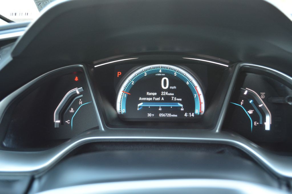 2018 Honda Civic Image 16