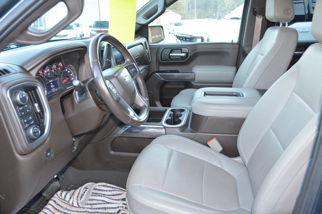 2021 Chevrolet Silverado 1500 Image 12