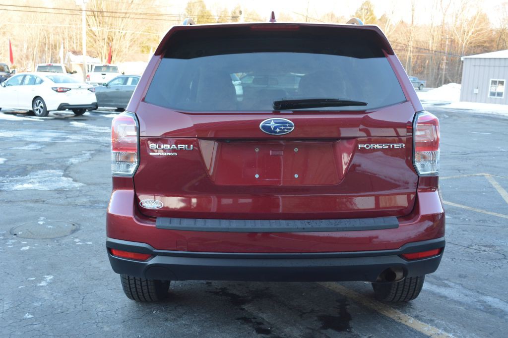 2018 Subaru Forester Image 4