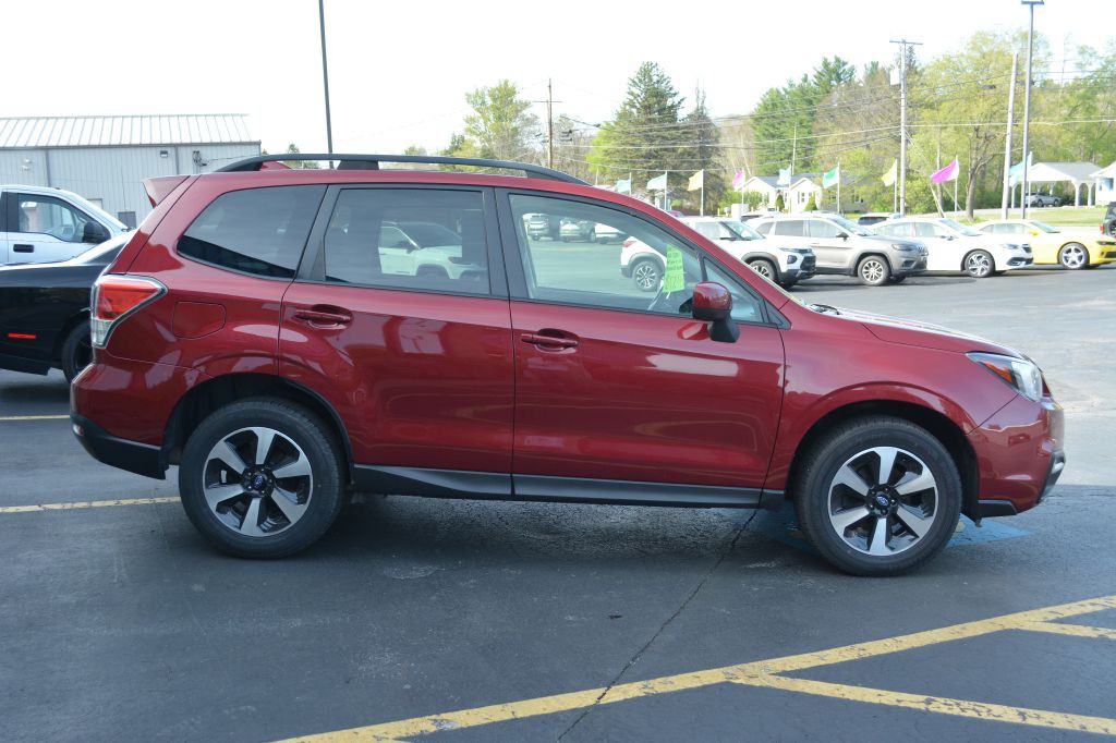 2018 Subaru Forester Image 3