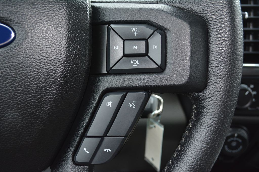 2016 Ford F-150 Image 18