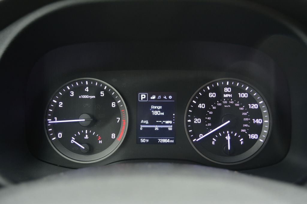 2018 Hyundai Tucson Image 16