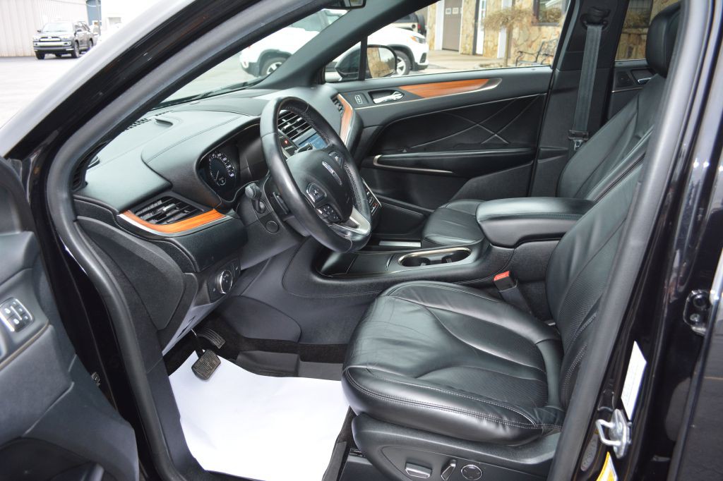 2019 Lincoln MKC Image 12