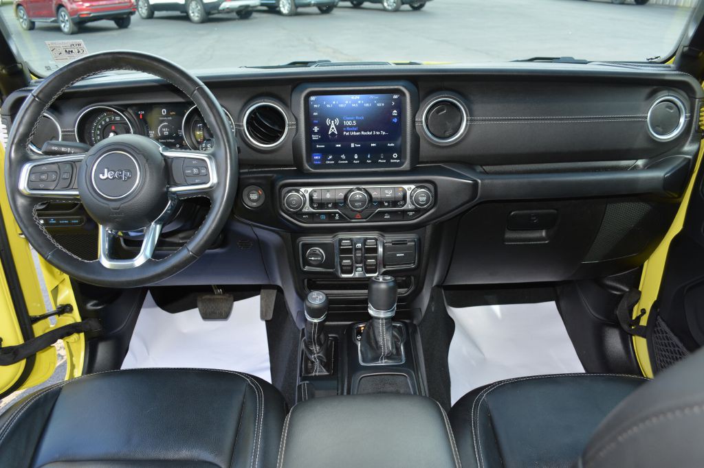 2023 Jeep Wrangler Image 14