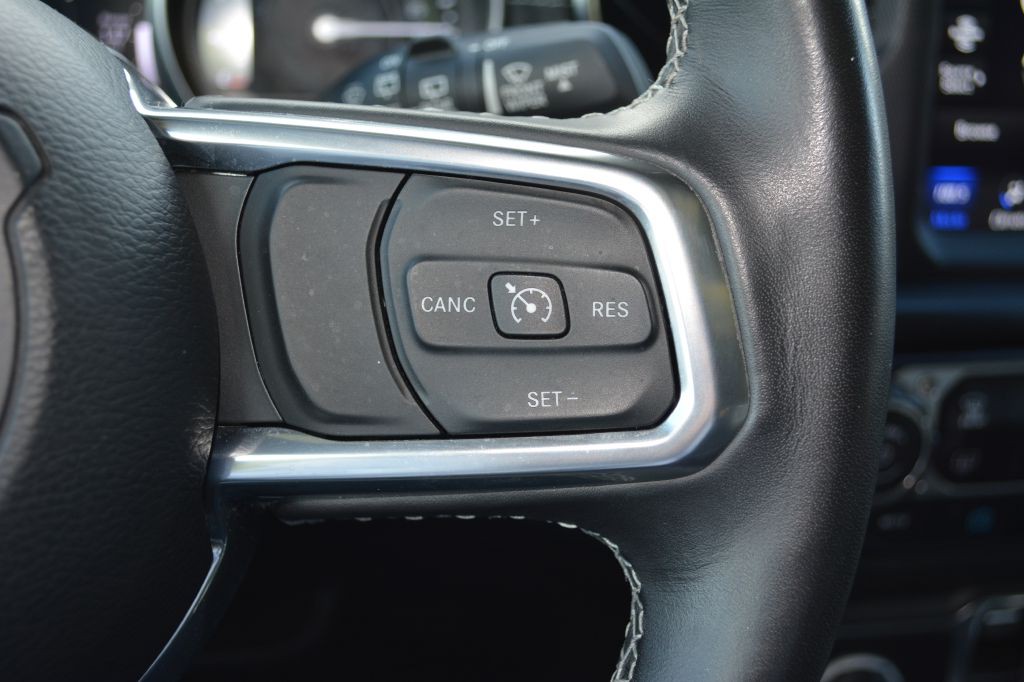 2023 Jeep Wrangler Image 17