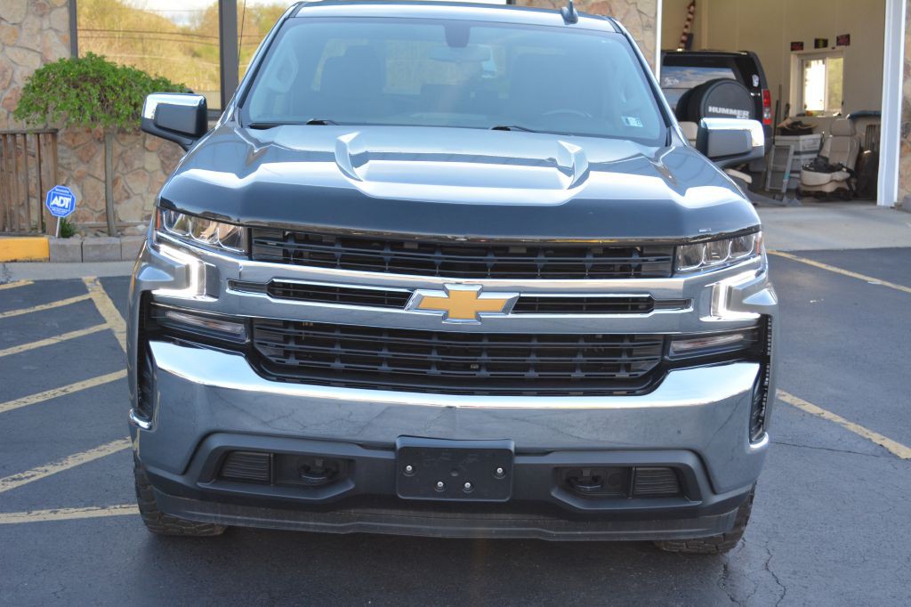 2022 Chevrolet Silverado 1500 Image 2