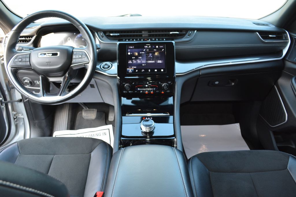 2021 Jeep Grand Cherokee Image 15