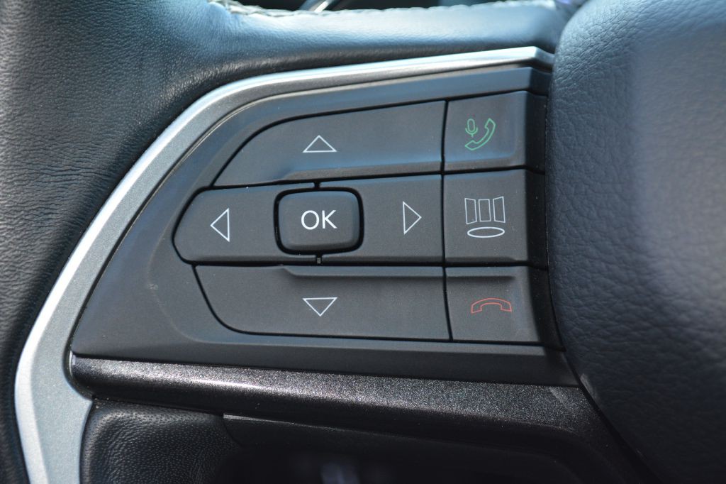 2021 Jeep Grand Cherokee Image 17